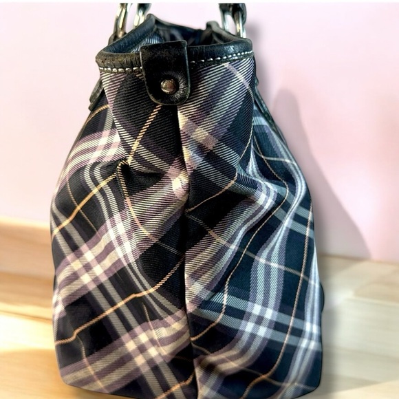 Burberry Blue Label Nova Check Black and Pink Vintage Shoppers Tote with COA - Picture 5 of 12